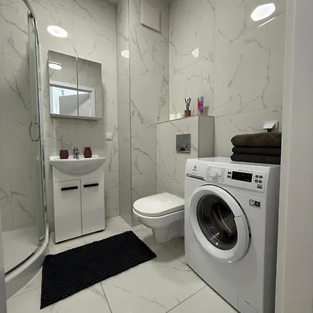 Apartamento Near Chopin Airport By Real Varsóvia